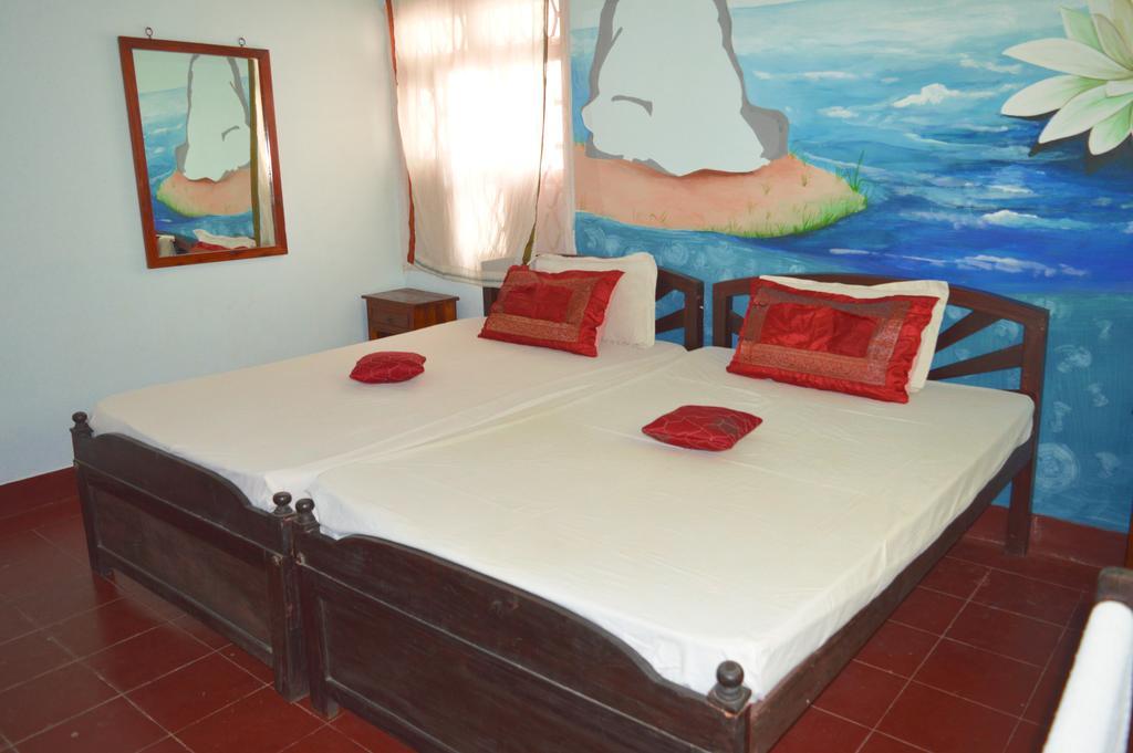 La Maison Blanche Hotel Pondicherry Habitación foto